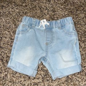 Like new size 12 month boy shorts